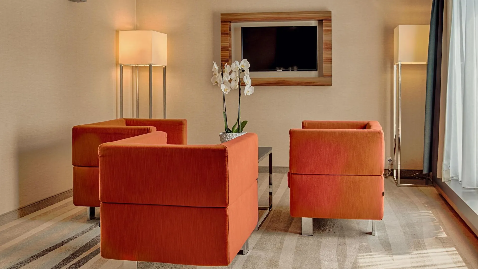 Warsaw Plaza Hotel