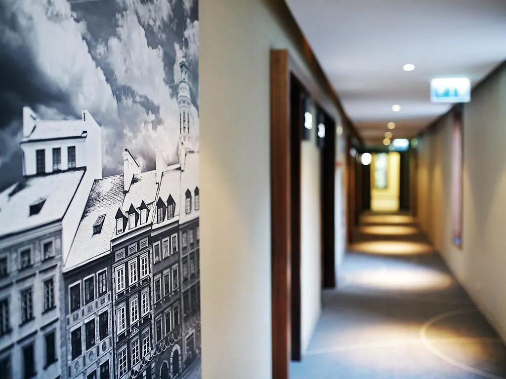 Warsaw Plaza Hotel